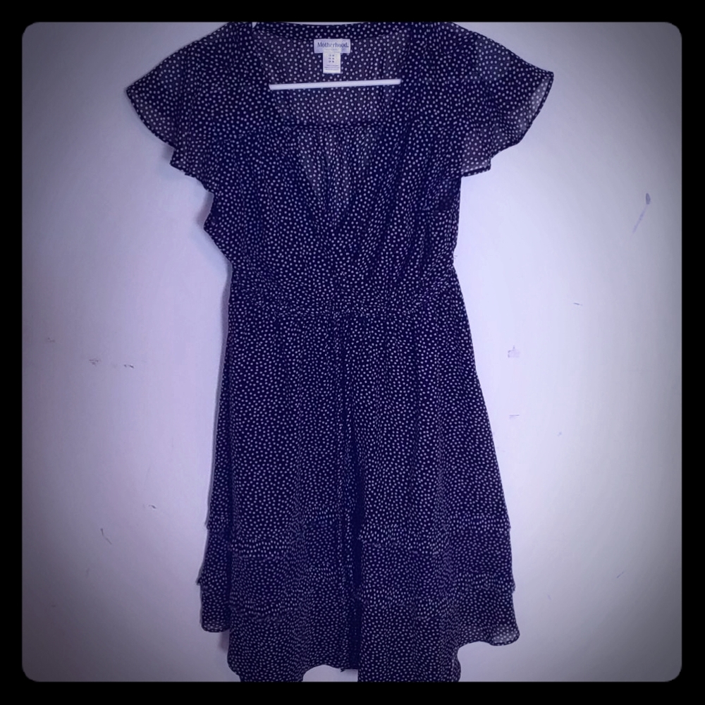 Black flutter sleeve maternity dress